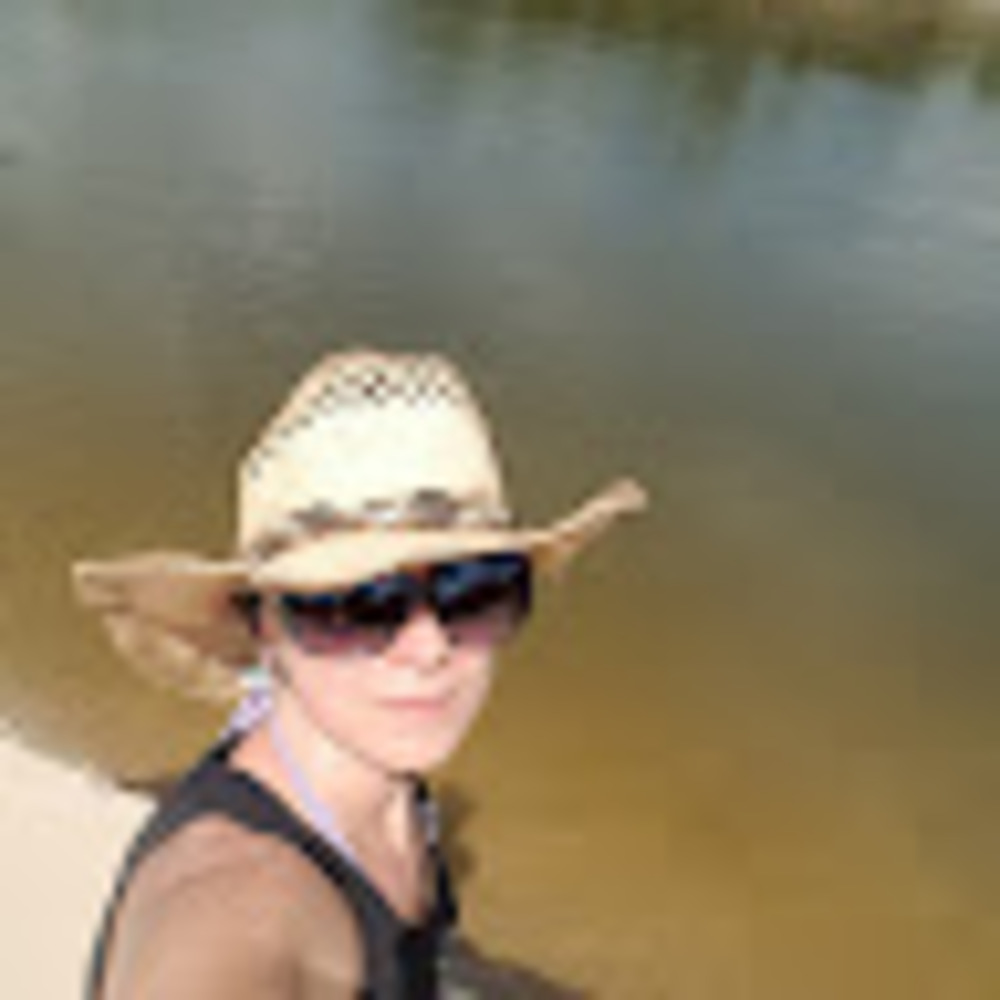 Meet your Posher, Vicki k.